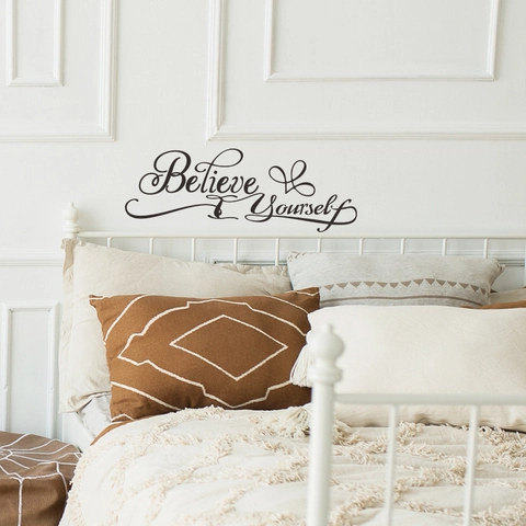 Believe Yourself Inspirierende Zitate Wandaufkleber Abnehmbare PVC Kunst Aufkleber Für Wohnzimmer Schlafzimmer Home Decor Schwarz Schmetterling Stil