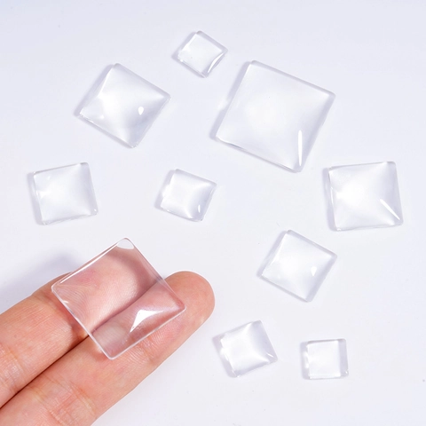 Cabochon Quadrato in Vetro Trasparente Fondo Piatto Gemma del Tempo Cupolata per Accessori Creazione Gioielli Fai da Te Artigianali