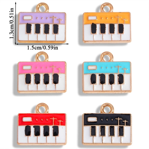 Legering Emaille Muziekinstrument Piano Toetsenbord Hangers Cartoon Veelkleurig DIY Sieraden Maken Accessoires Charms Voor Ketting