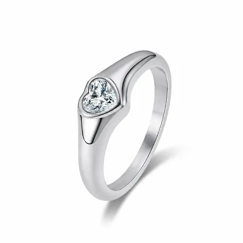 Titanium Steel Heart Signet Ring With Heart Shaped Clear Rhinestone Minimalist Polished Gold Silver Rings Women Jewelry
