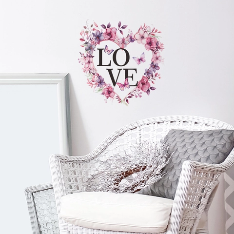 Valentinstag LOVE Herz Blumen Kranz Wandaufkleber PVC Wasserdicht Blumen Schmetterling Wandbild Dekor Für Schlafzimmer