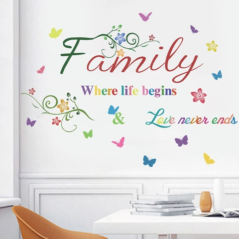 Bunte Familien Zitate Wandaufkleber Mit Schmetterlingen Und Blumenranken PVC Abnehmbare Wandbild Deko Für Wohnzimmer Schlafzimmer