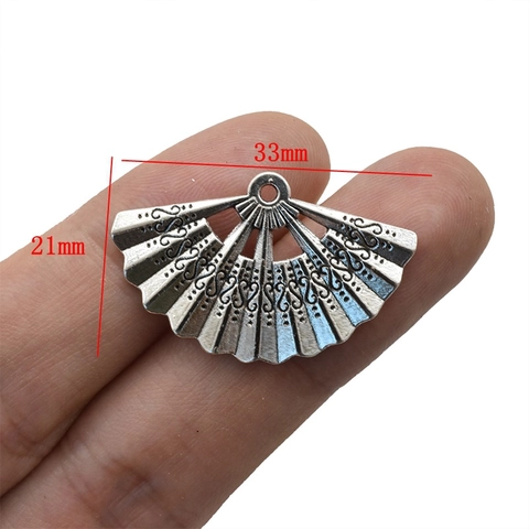 DIY Retro Alloy Fan Shape Pendant Charms For Jewelry Making Hollow Out Design Vintage Style Oriental Jewelry Findings