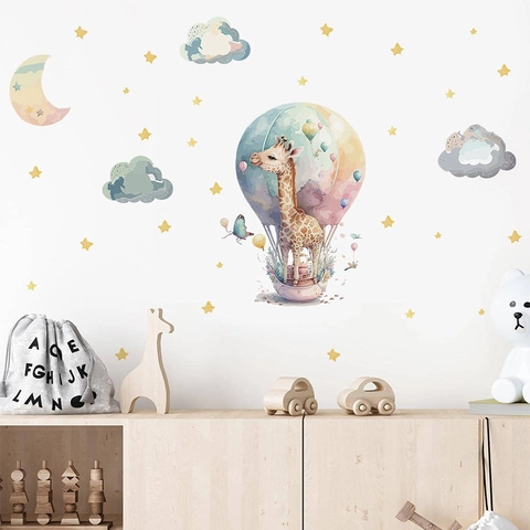 Stickers Muraux Girafe en Montgolfière Aquarelle Dessin Animé Lune Étoiles Nuages Décalcomanies pour Chambre d'Enfant Déco Murale PVC DIY