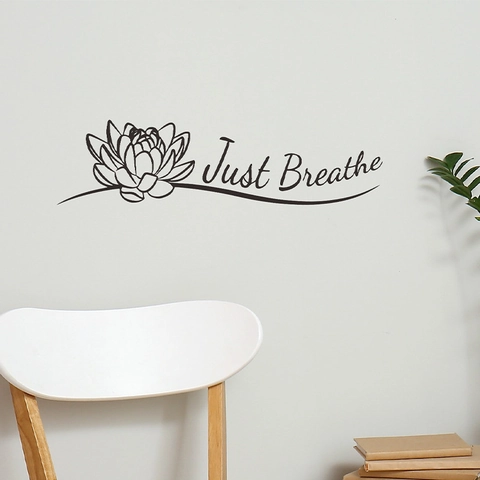 Minimalista Loto Flor Just Breathe Frase Pegatina De Pared PVC Removible Negro Calcomanía Para Sala De Yoga Dormitorio Salón