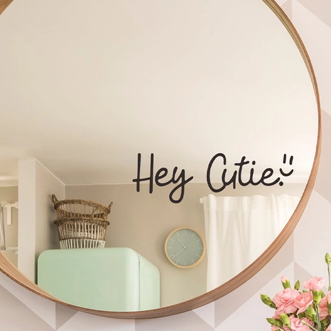 Hey Cutie Faccina Sorridente Adesivo per Specchio in PVC Rimovibile Stile Scritto a Mano Adesivo da Parete per Bagno Casa