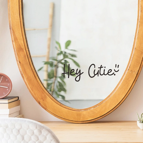 Hey Cutie Faccina Sorridente Adesivo per Specchio in PVC Rimovibile Stile Scritto a Mano Adesivo da Parete per Bagno Casa