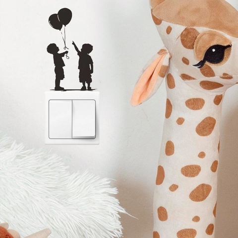 Adesivo Murale Silhouette Piccolo Ragazzo Con Palloncino Per Decorazione Interruttore Luce PVC Impermeabile Nero