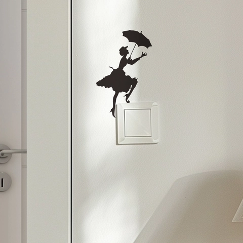 Kreative Schwarze Silhouette Mädchen Mit Regenschirm Wandtattoo Dekorative PVC Schalter Aufkleber Für Wohnzimmer Schlafzimmer Kunst