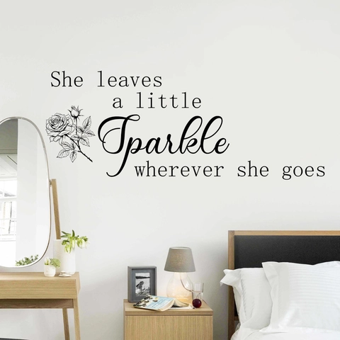 Sticker Mural Fleur de Rose Citation Anglaise She Leaves A Little Sparkle Wherever She Goes Noir PVC Amovible DIY Décoration Maison