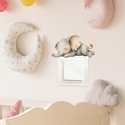 Cartoon Schlafender Elefant Schalteraufkleber Abnehmbarer PVC Wandtattoo Für Baby Kinderzimmer Haus Dekoration DIY Wandbild