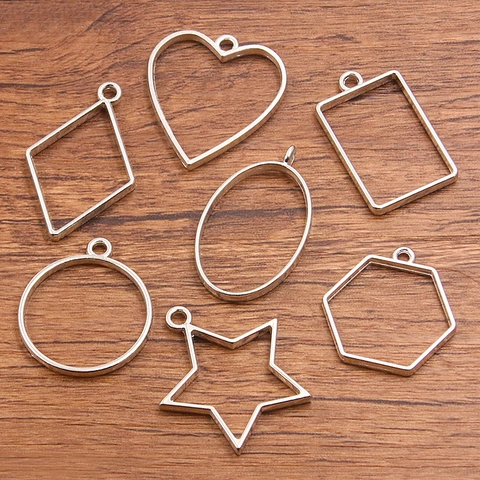DIY Alloy Hollow Geometric Bezel Pendants For UV Resin Crafting Silver Plated Heart Moon Star Round Waterdrop Frame Charms Jewelry Making Supplies