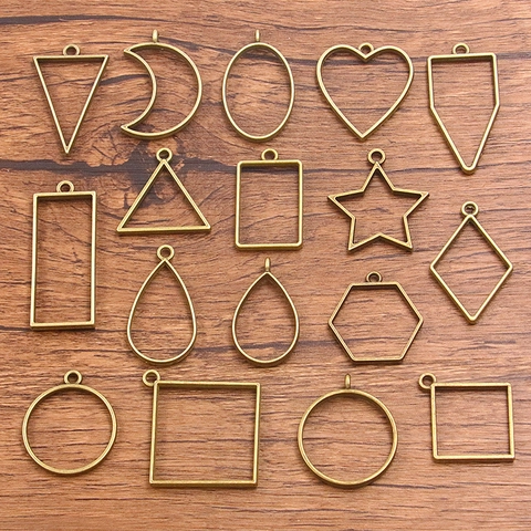 Antique Bronze Alloy Geometric Hollow Pendant Bezels For DIY UV Resin Jewelry Making Heart Moon Star Shape Charms Accessory