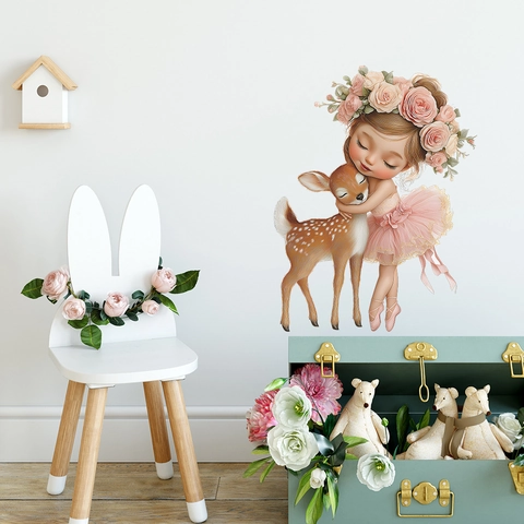 Adesivo Murale Ragazza Balletto Che Abbraccia Cervo Acquerello Corona di Fiori Decalcomania Decorativa per Cameretta Bambini Camera da Letto
