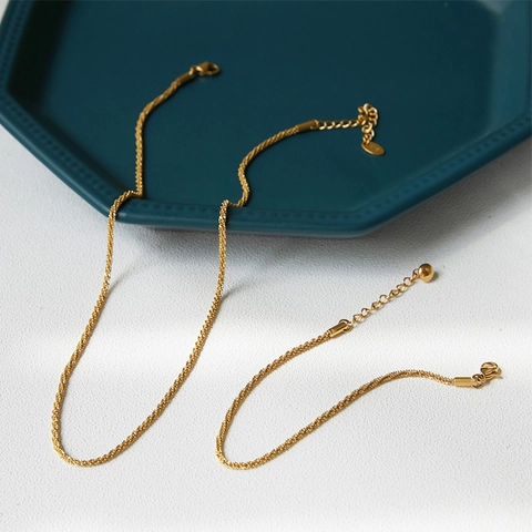 Minimalist Stainless Steel Twisted Rope Chain Jewelry Set 18K Gold Plated Shimmering Water Wave Necklace Bracelet For Women