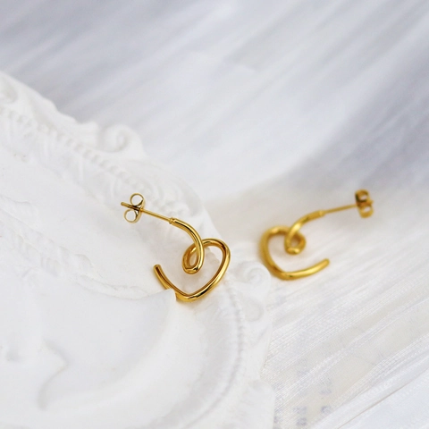 Stainless Steel Hoop Earrings For Women 18K Gold Plated Multi Layer C Shaped Twisted Heart U Shaped Stud Earrings Jewelry