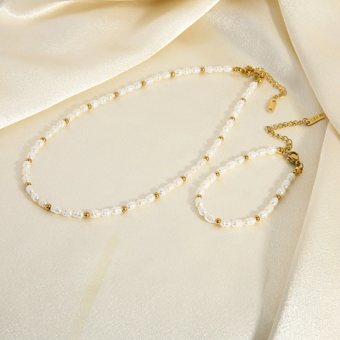 18K Vergoldeter Edelstahl Süßwasserperle Halskette Armband Leichter Luxus Mode Schmuck Zubehör Für Damen