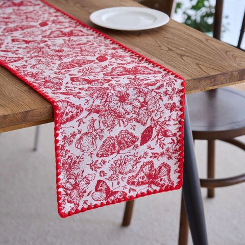 Vintage Jacquard Cotton Blend Table Runner With Butterfly Floral Pattern Pom-pom Trim For Kitchen Dining Home Decor