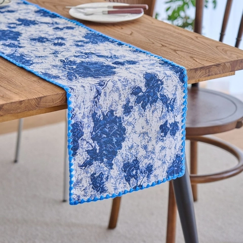 Pastoral Jacquard Floral Table Runner With Scalloped Edging Butterfly Embroidered Cotton Polyester Table Cloth Home Party Decor