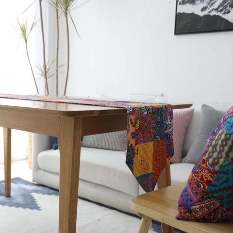 Chemin de Table Patchwork Multicolore Vintage Bohème Coton Lin Ornement à Gland Décoration Florale Botanique Couvre Table