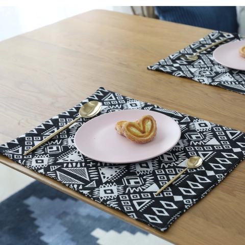 Bohemian Geometric Cotton Linen Placemats Nordic Ethnic Style Double Sided Jacquard Heat Resistant Table Mats Home Decor