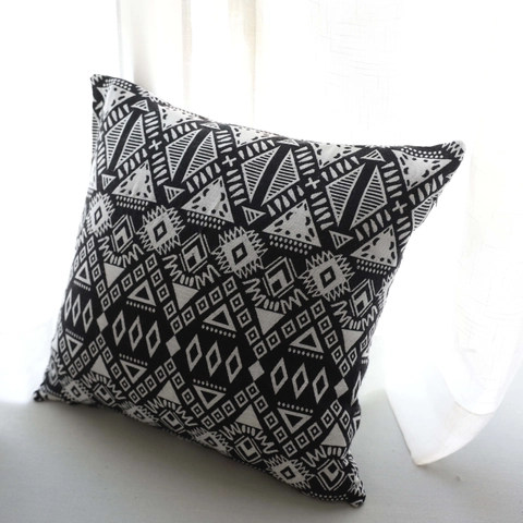 Fodera per Cuscino Geometrica Etnica Bohemien Bianca e Nera Stampata Quadrata in Misto Cotone Poliestere Decorativa