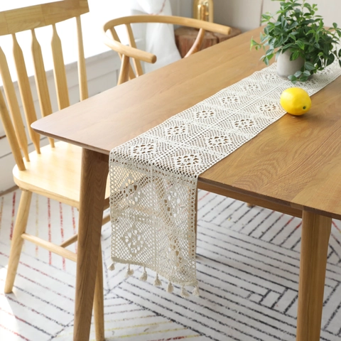 Runner da Tavolo Vintage in Pizzo all'Uncinetto Cotone Poliestere Traforato Con Nappine Decorazione Boho per Sala da Pranzo Casa