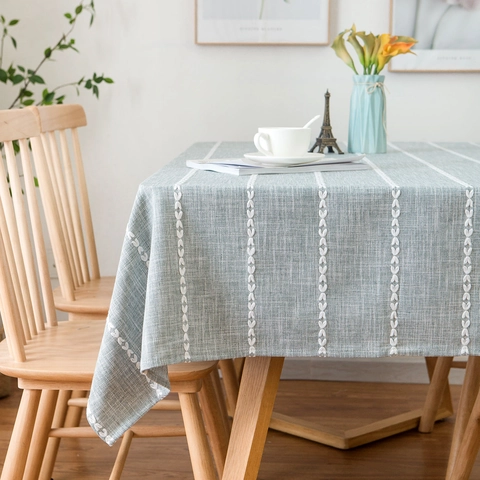 Nappe Rectangulaire en Poliestere Imperméable Style Nordique Look Lin Rayures Brodées Couverture de Table Basse pour Décoration Maison Salle à Manger