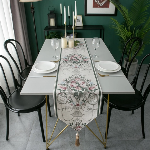 European Vintage Jacquard Floral Table Runner With Tassels Decorative Table Cloth For Dining Table Coffee Table Bed Runner