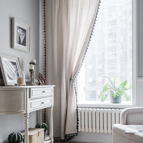 American Style Daisy Print Off White Window Curtain With Black Pom Pom Tassel Trim Cotton Linen Semi Shading Curtain For Kitchen Bedroom Decor