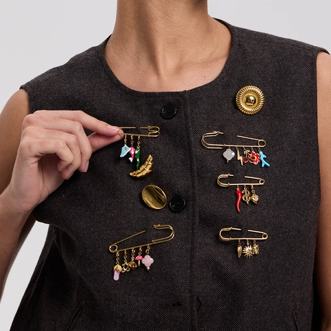 Luxury 18K Gold Plated Stainless Steel Safety Pin Brooch With Colorful Enamel Charms Heart Sea Star Mushroom Jewelry For Women