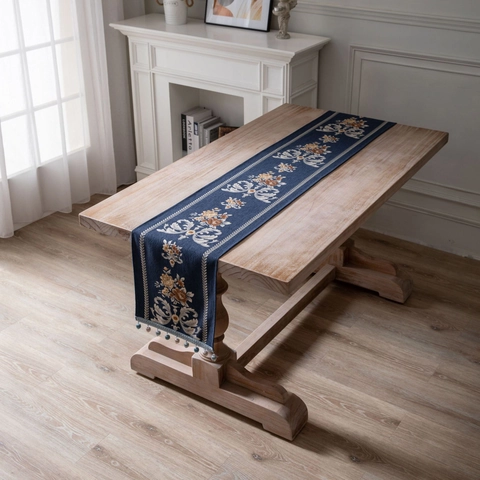European Vintage Chenille Jacquard Table Runner With Floral Embroidery And Tassel Beads For Dining Table Home Decor