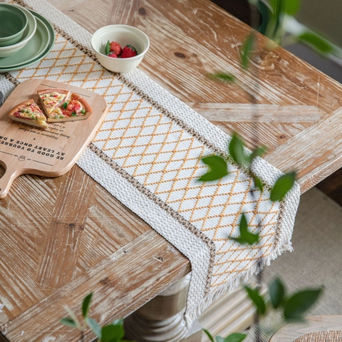 Bohemian Jute Cotton Woven Table Runner With Tassels Geometric Diamond Pattern Rustic American Farmhouse Dining Table Decor