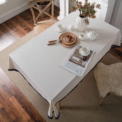 Pastorale Baumwollmischung Tischdecke Mit Dunkelblauer Spitzenkante Elegante Einfarbige Weiße Bedruckte Tischabdeckung