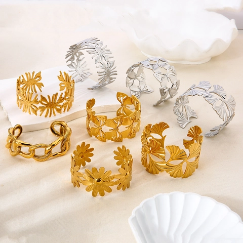 Stainless Steel Ginkgo Leaf Flower Butterfly Hollow Bangle For Women Waterproof Gold Plated Open Cuff Jewelry Accessory