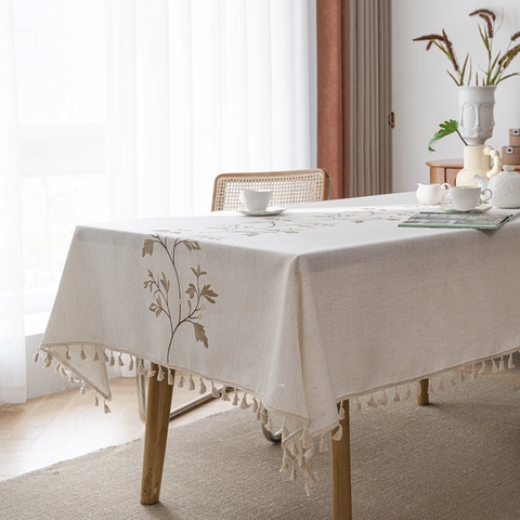 Nordic Polyester Tablecloth Embroidered Floral Pattern Tassels Decorative Rectangular Dining Table Cloth Home Decor