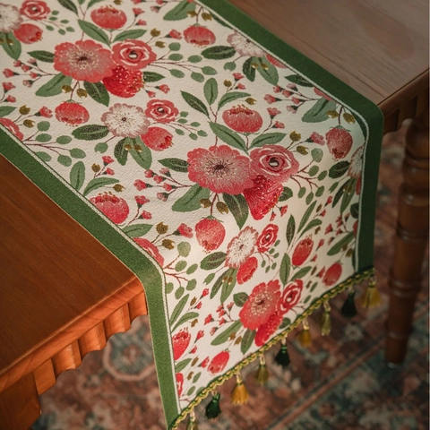 American Pastoral Retro Camellia Floral Jacquard Table Runner Polyester Cotton With Tassels For Dining Room TV Cabinet Decor