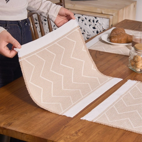 Nordic Style Woven Cotton Linen Placemat With Tassels Geometric Jacquard Heat Resistant Table Mat For Dining Room Home Decor