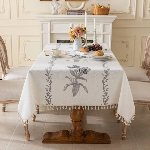 Nappe de Table Rectangulaire en Polyester avec Broderie Florale et Gland Couverture de Table Élégante Décoration de Maison