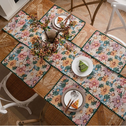 Runner da Tavola Jacquard Floreale Vintage Pastorale Con Bordi a Conchiglia in Misto Cotone Poliestere Decorativo