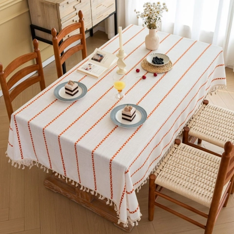 Nappe Brodée en Polyester de Style Nordique Avec Glands Motif Géométrique à Rayures Couverture Décorative de Cuisine