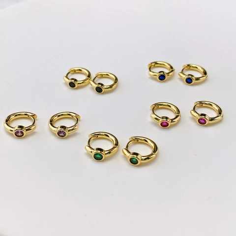 Lussuosi Orecchini a Cerchio Geometrici in Rame Placcati Oro 18K Zircone Rotondo Pietra Colorata Clip Donna Gioielli