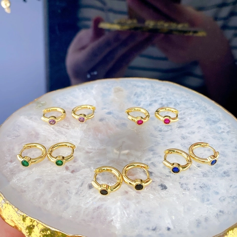 Lussuosi Orecchini a Cerchio Geometrici in Rame Placcati Oro 18K Zircone Rotondo Pietra Colorata Clip Donna Gioielli