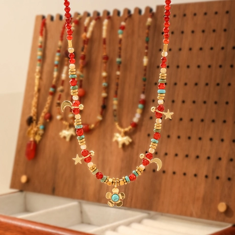 Ethnic Red Natural Stone Beaded Necklace For Women 18K Gold Plated Horse Charm Star Moon Pendant Bohemian Jewelry New Year Gift