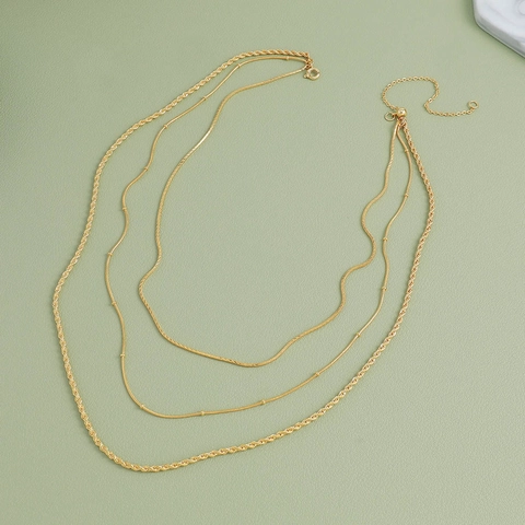 Collar de Capas de Cobre Chapado en Oro de 18K Vintage para Mujer Elegante Cadena de Cuerda Cadena de Serpiente Joyería