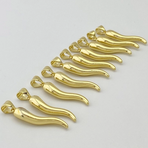 Minimalist Gold Plated Copper Cornicello Italian Horn Pendant Necklace Fashion Luck Protection Jewelry For Women Gift Accessory
