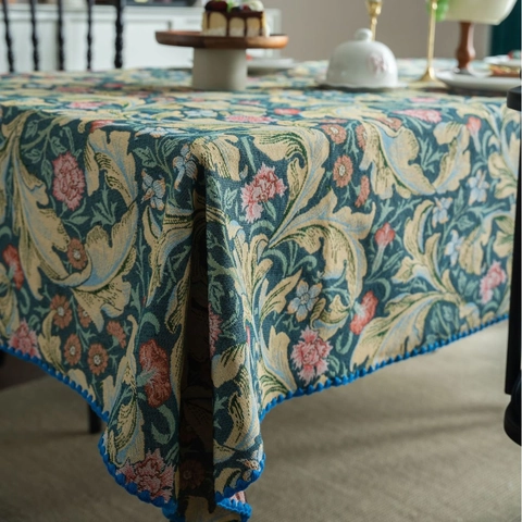 French Retro Jacquard Tablecloth Botanical Floral Pattern Scalloped Shell Edge Polyester Blend Rectangular Dining Tablecloth