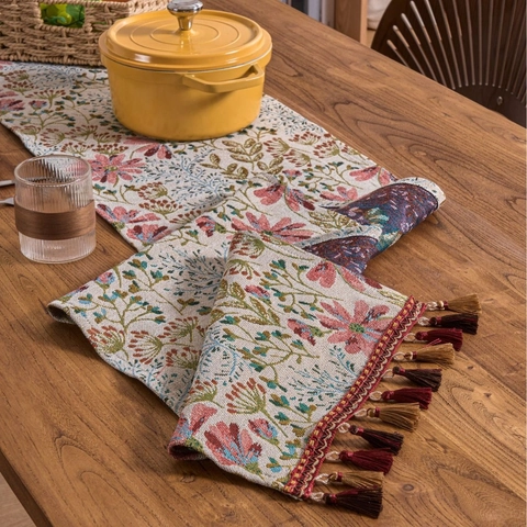 French Pastoral Cotton Blend Jacquard Table Runner With Tassels Pink Floral Botanical Pattern Decorative Tablecloth For Home Dining Table Decor