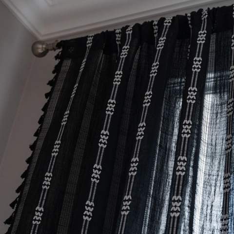 Rideau Semi-Occultant Moderne Minimaliste Brodée Géométrique Avec Glands Polyester Rideaux Ajourés Pour La Décoration De La Chambre Cuisine