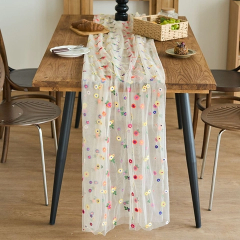 French Retro Floral Embroidery Mesh Table Runner Lace Tulle Colorful Flower Dining Table Decoration For Wedding Banquet Party